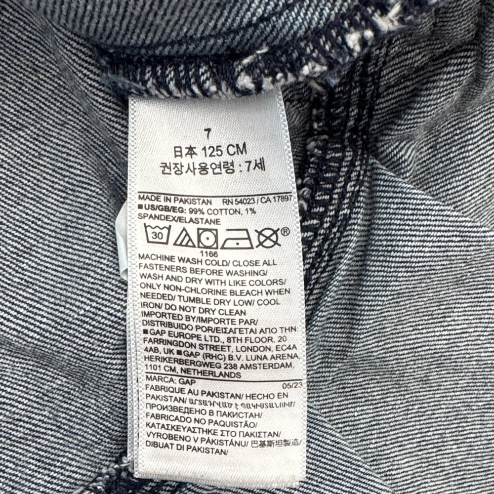 Gap Kids Denim Cargo Pleated Mini Skirt Size 7 Dark Wash Y2K